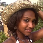 Gérardine - Escort girl à Lanoraie Profil de Gérardine, 32 ans, Escort girl à Lanoraie (Québec)