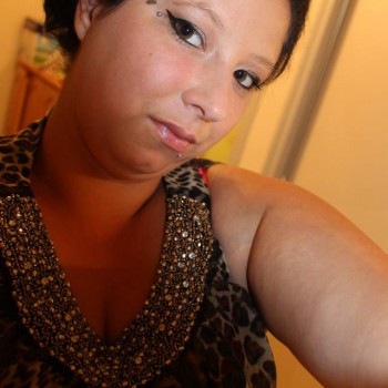 Kinane - Escort girl à Les Éboulements Profil de Kinane, 38 ans, Escort girl à Les Éboulements (Québec)